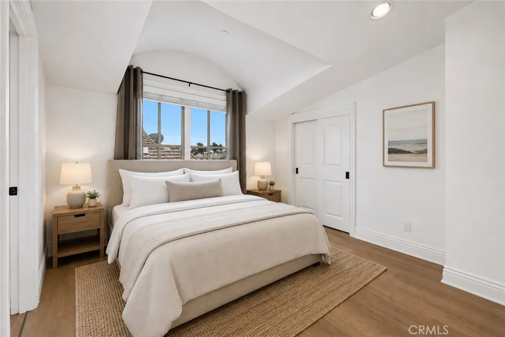 707 Larkspur Avenue Corona del Mar, CA 92625