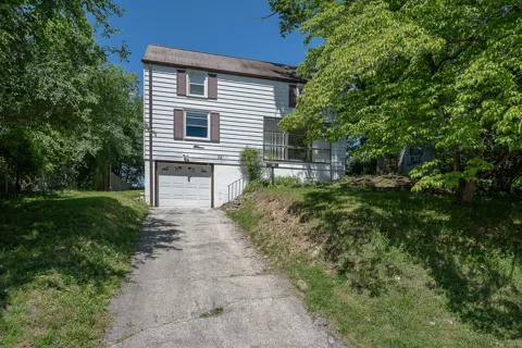35 EASTWOOD ROAD