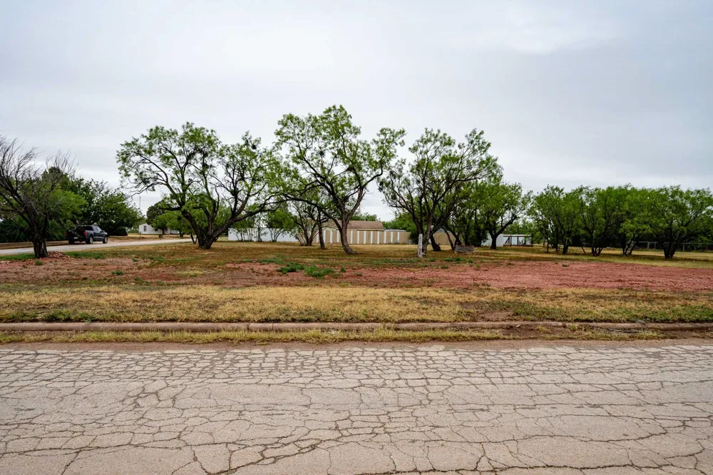 I Anson, TX 79501