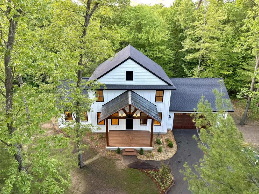 3352 White Eagle Muskegon Charter Township, MI 49442