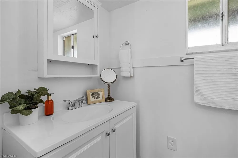 7431 Barrancas Avenue Bokeelia, FL 33922