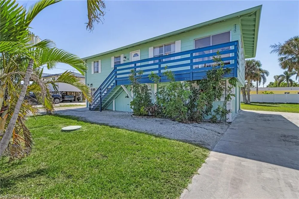 7431 Barrancas Avenue Bokeelia, FL 33922