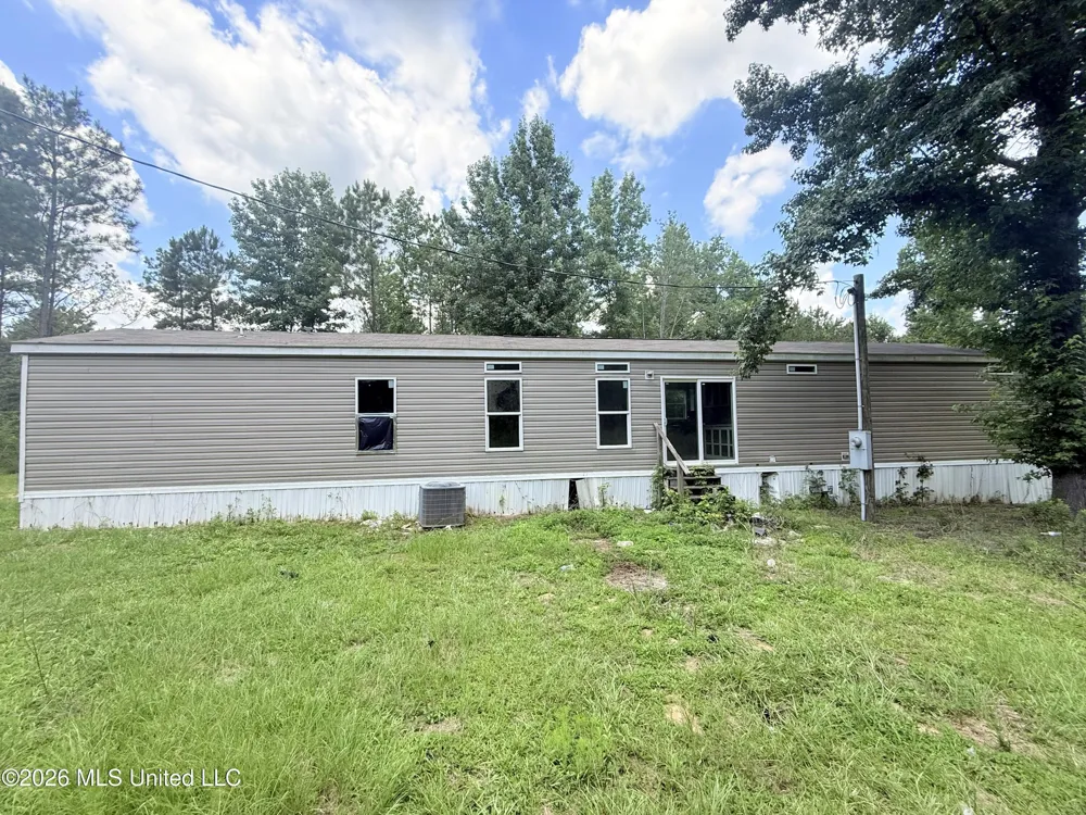 16 Durr Lane Prentiss, MS 39474