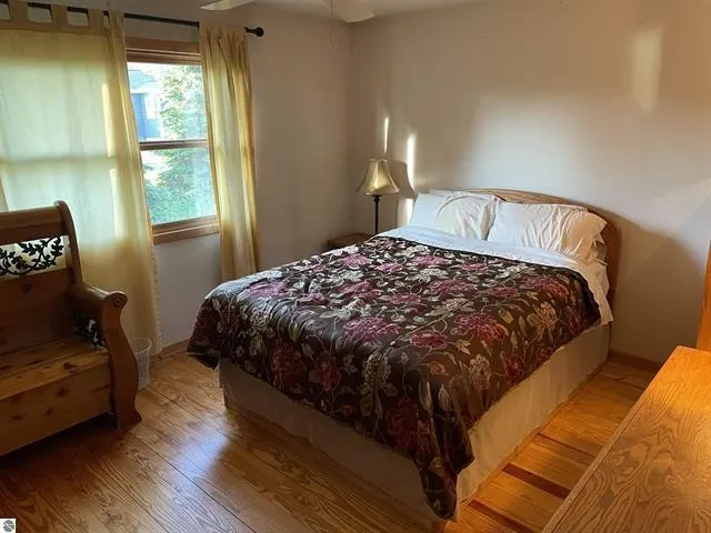 11282 SE Torch Lake Drive Helena Township, MI 49612