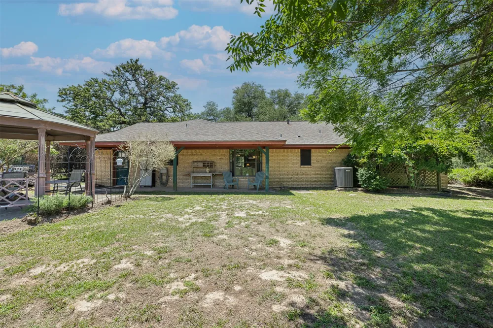 Address Not Shown Caldwell, TX 77836