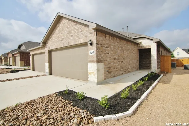 1243 OLD FM 306