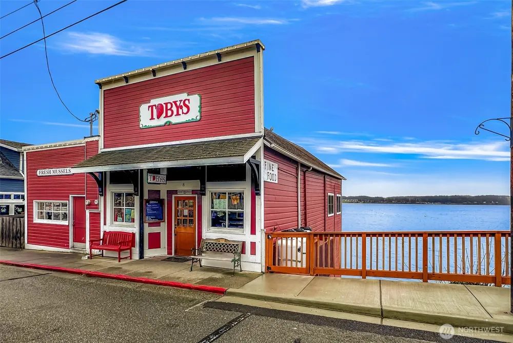 200 NW 1st Street Coupeville, WA 98239