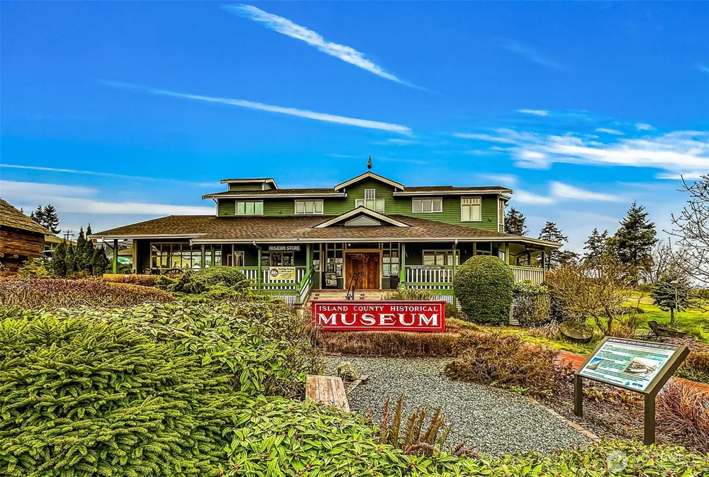 200 NW 1st Street Coupeville, WA 98239