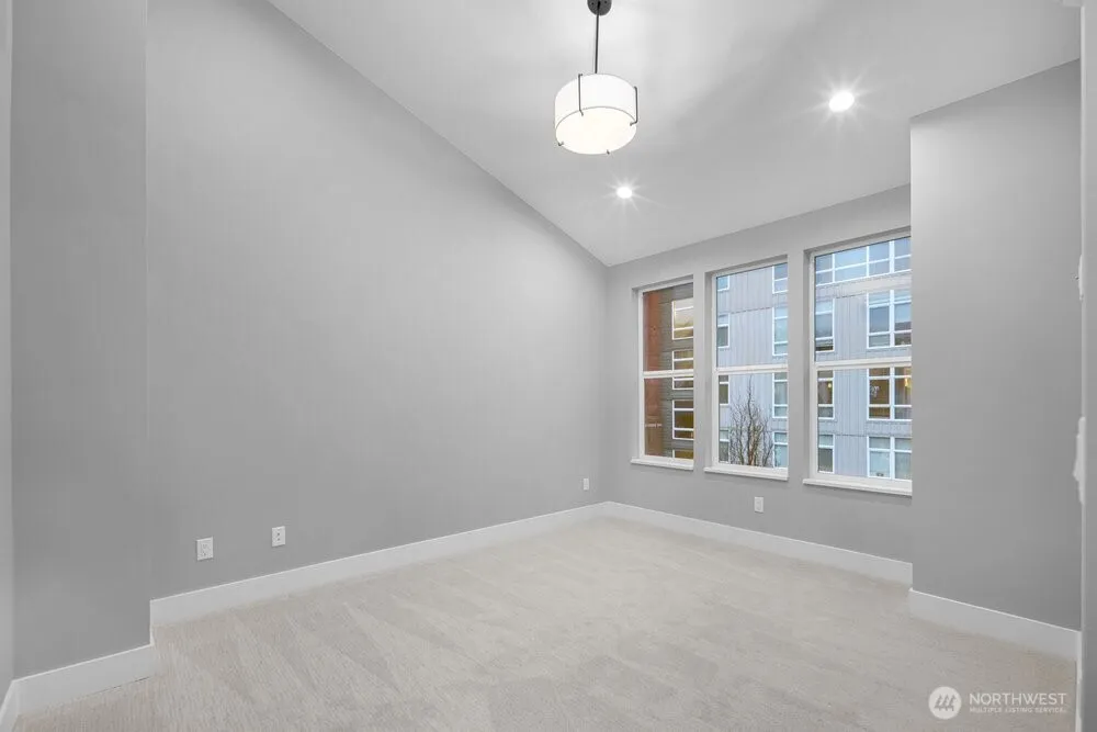 962 7th Ave NW (Homesite #4) Issaquah, WA 98027