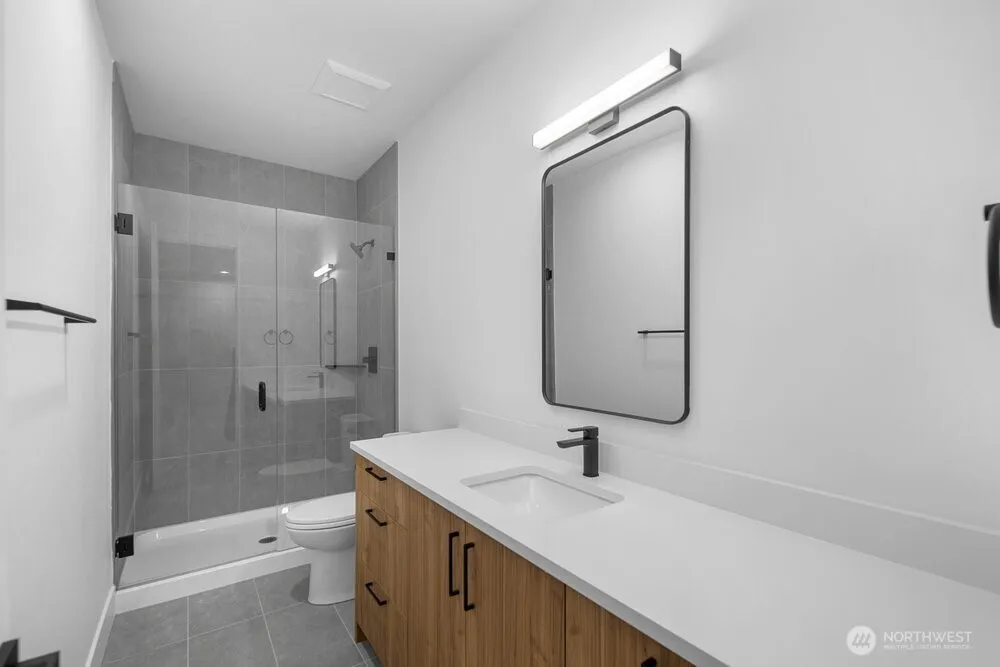 962 7th Ave NW (Homesite #4) Issaquah, WA 98027