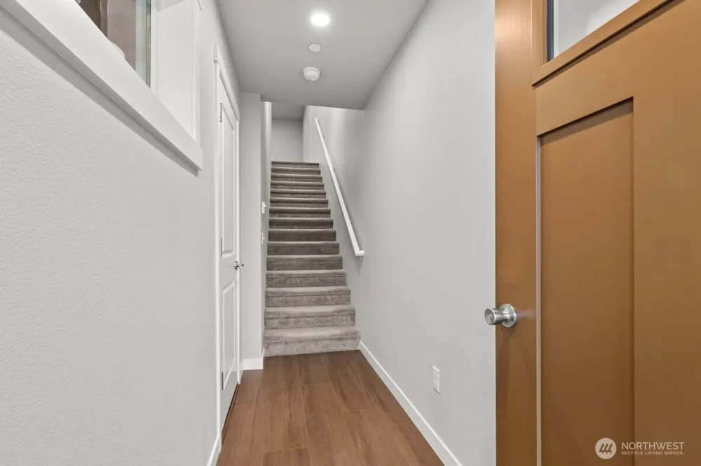 16823 Alder Way #L3 Lynnwood, WA 98037