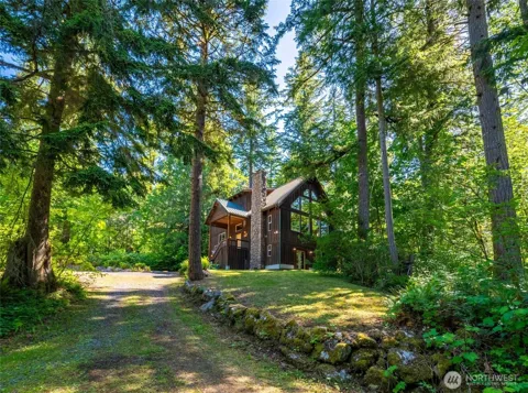 8574 Mount Baker Highway