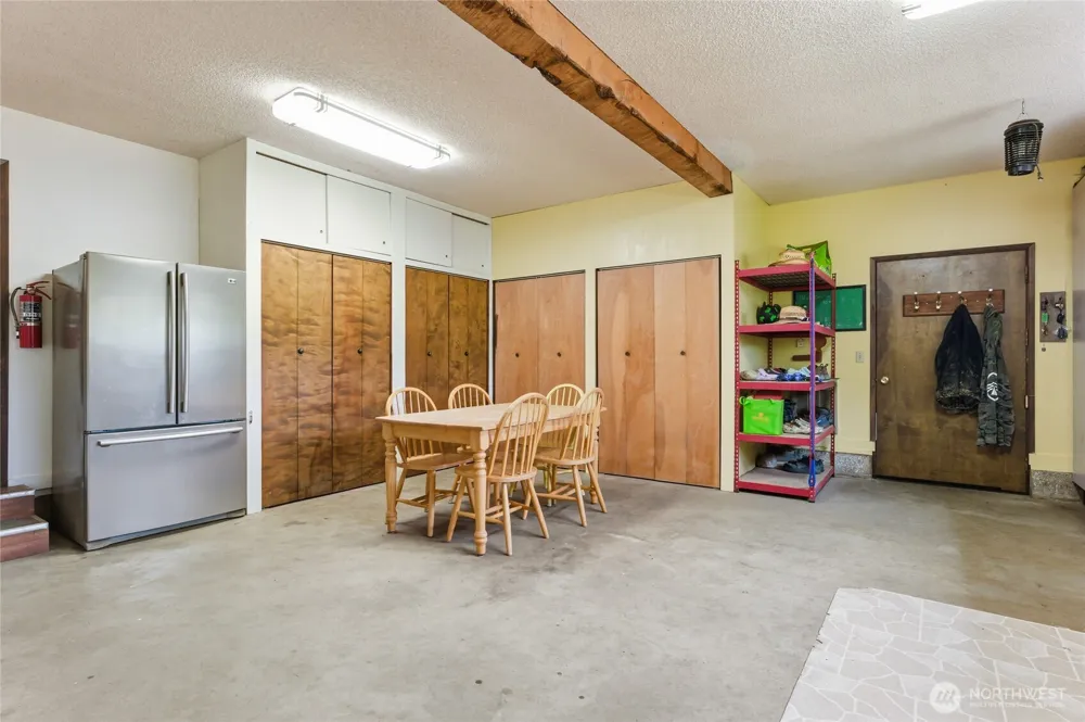 1381 Wynooche Valley Road Montesano, WA 98563