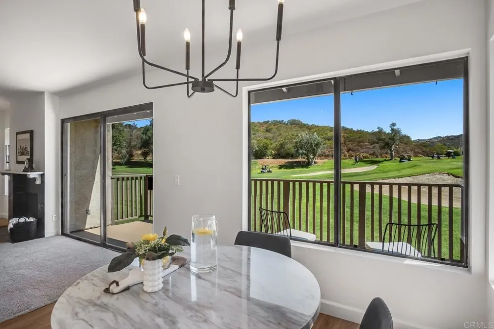 4122 Oak Island Fallbrook, CA 92028