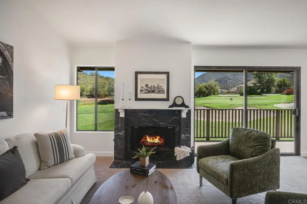 4122 Oak Island Fallbrook, CA 92028