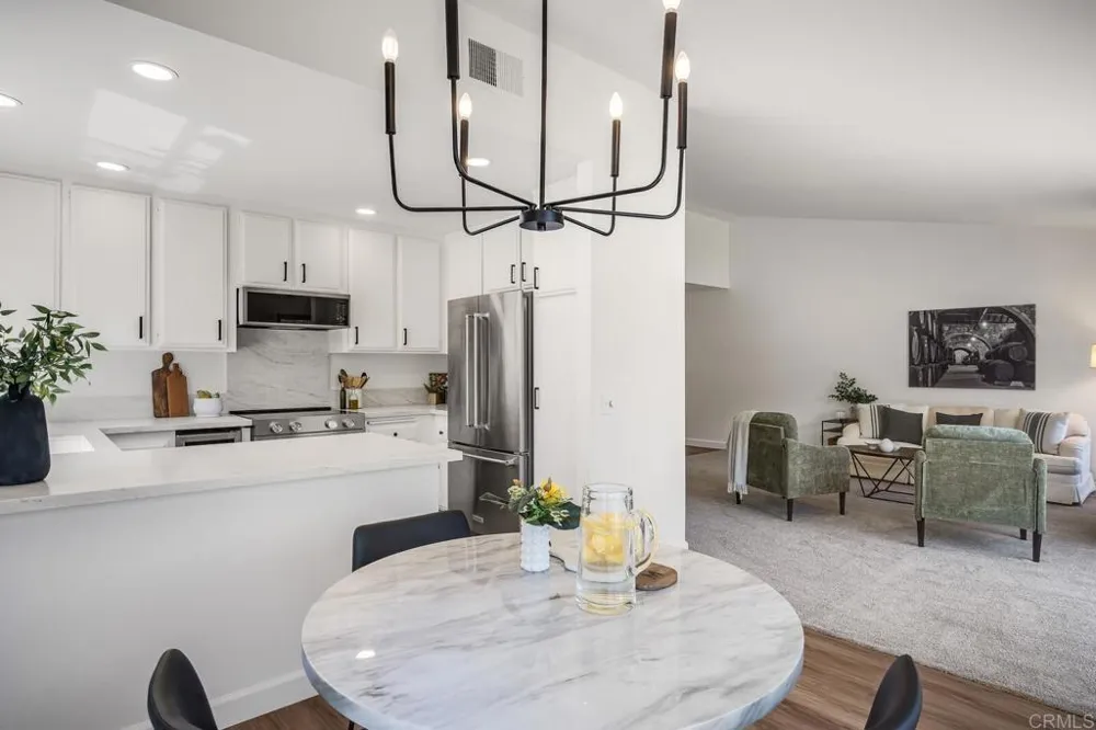 4122 Oak Island Fallbrook, CA 92028