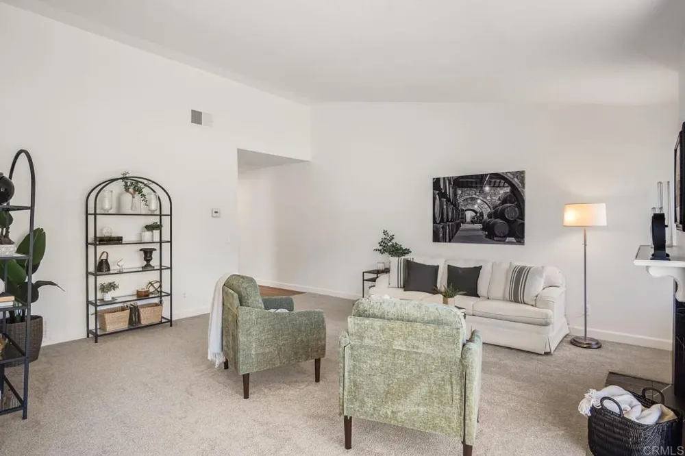 4122 Oak Island Fallbrook, CA 92028
