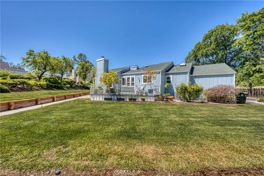 3498 Marina Drive W Lakeport, CA 95453