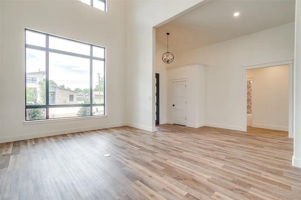 2600 Easy Street Mineral Wells, TX 76067
