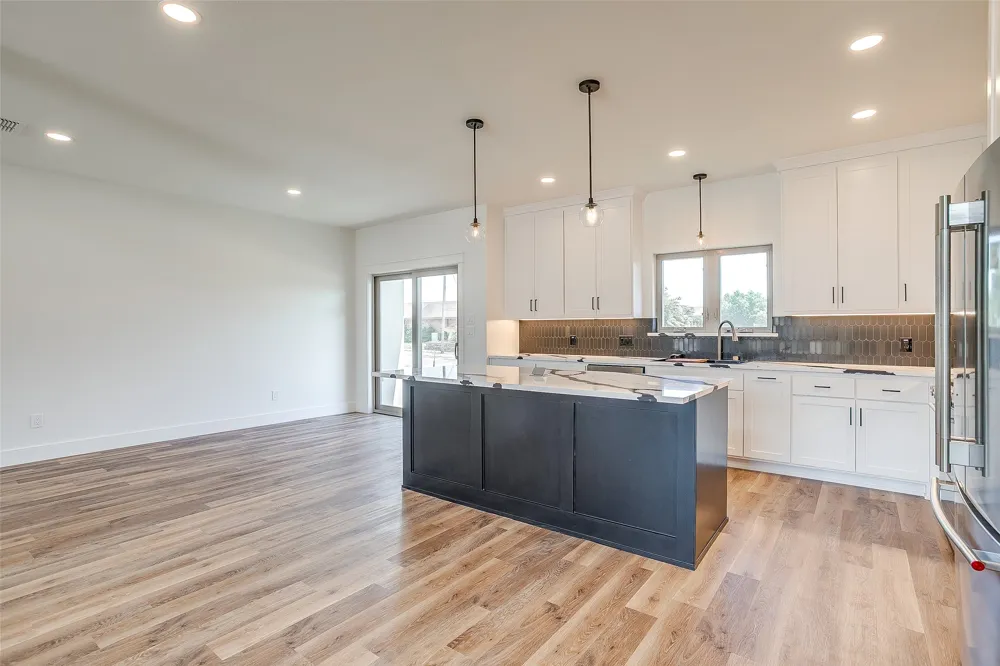 2600 Easy Street Mineral Wells, TX 76067