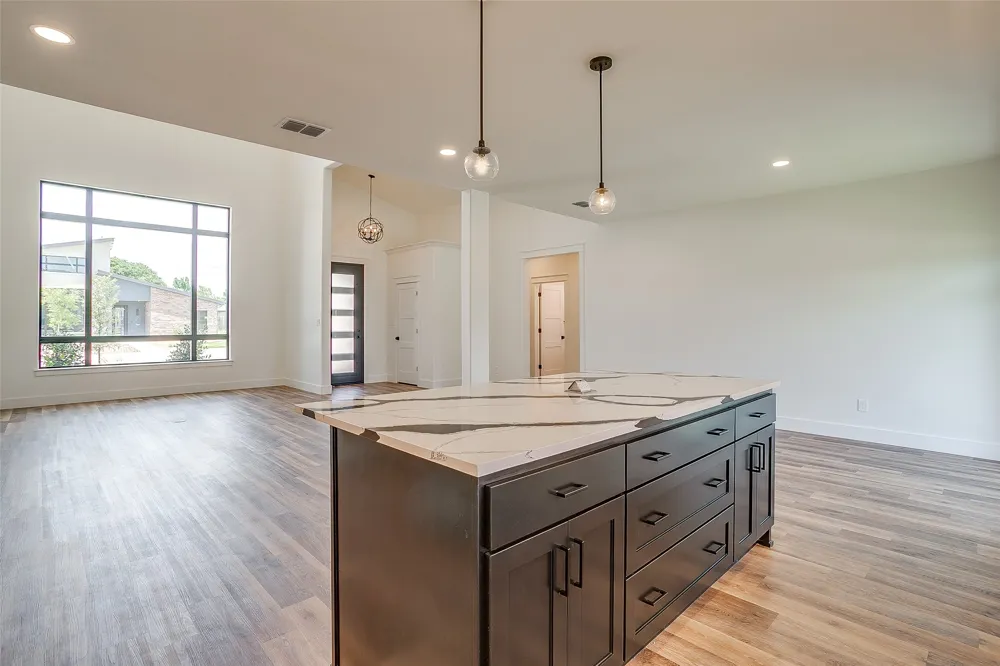 2600 Easy Street Mineral Wells, TX 76067