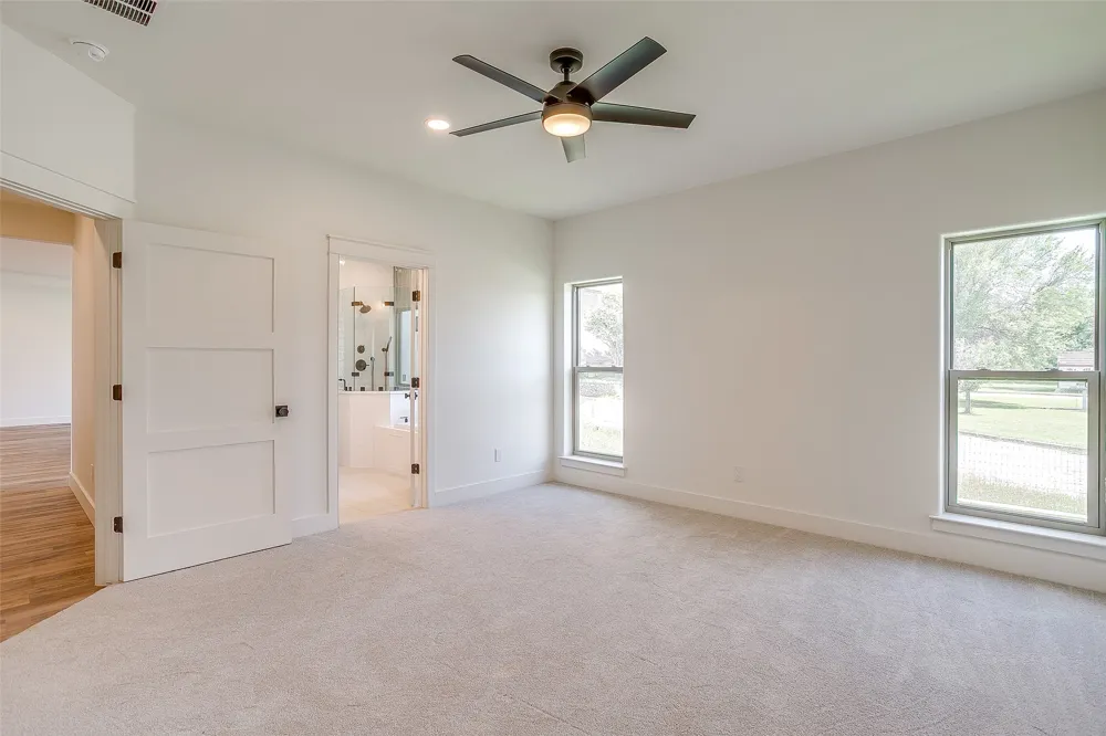 2600 Easy Street Mineral Wells, TX 76067