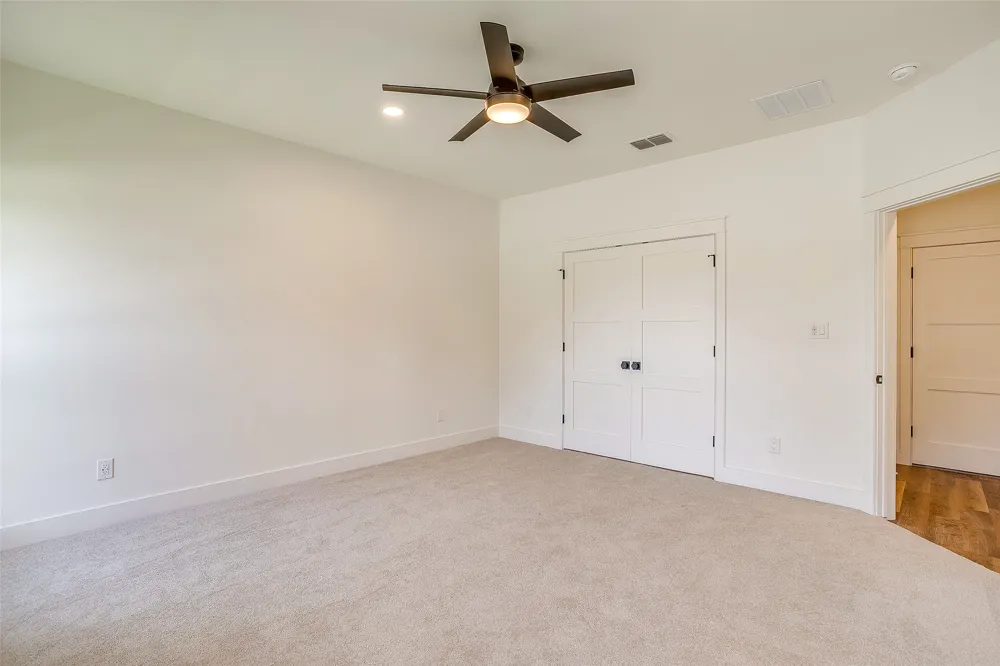 2600 Easy Street Mineral Wells, TX 76067