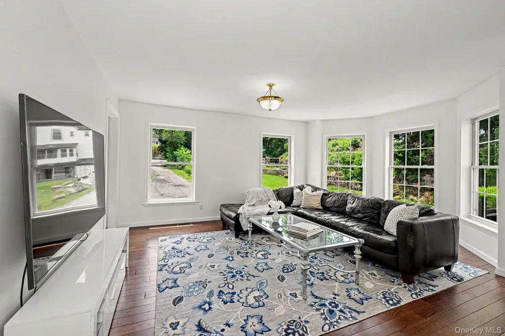 243 Kings Ferry Road Verplanck, NY 10596