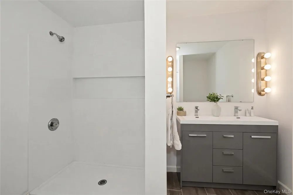 243 Kings Ferry Road Verplanck, NY 10596