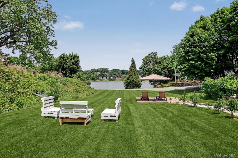 243 Kings Ferry Road Verplanck, NY 10596
