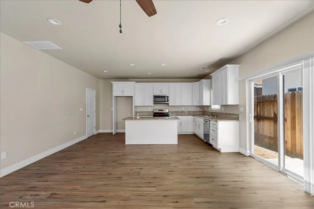 523 Barcelona Court Merced, CA 95341