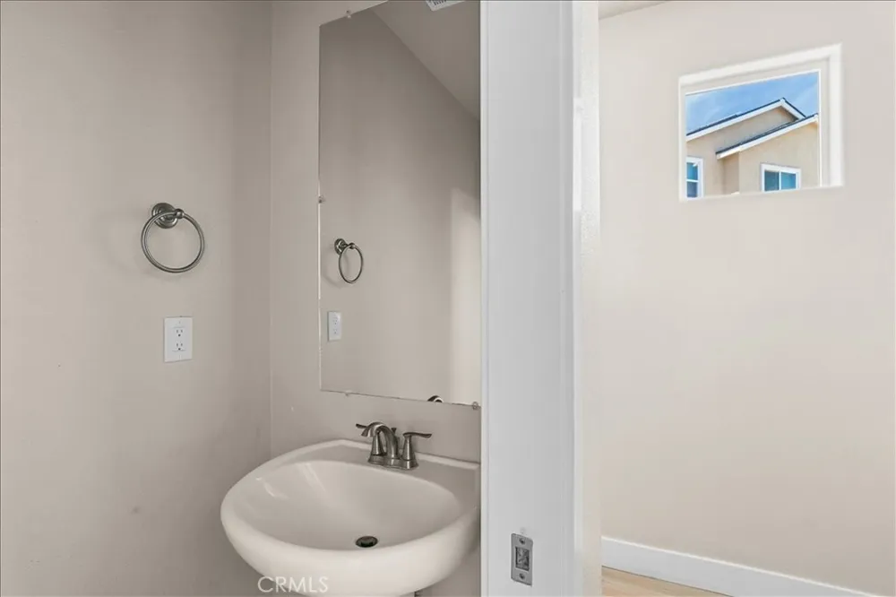 523 Barcelona Court Merced, CA 95341