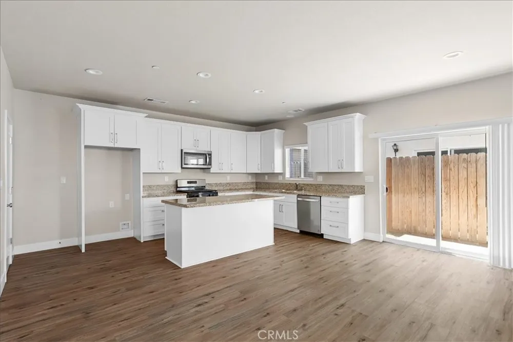 523 Barcelona Court Merced, CA 95341