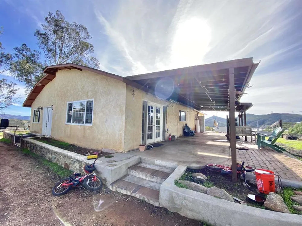 17939 Highway 94 Dulzura, CA 91917