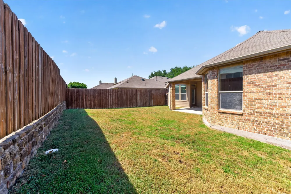 417 Hackberry Drive Fate, TX 75087