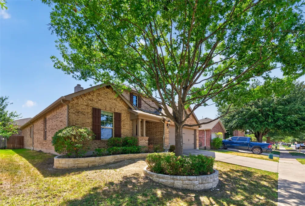 417 Hackberry Drive Fate, TX 75087