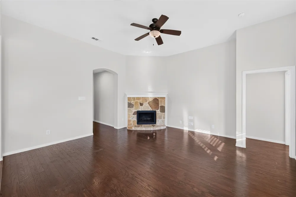 417 Hackberry Drive Fate, TX 75087