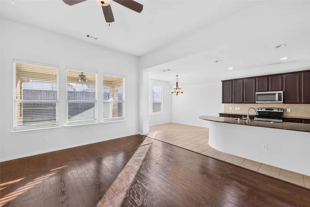 417 Hackberry Drive Fate, TX 75087