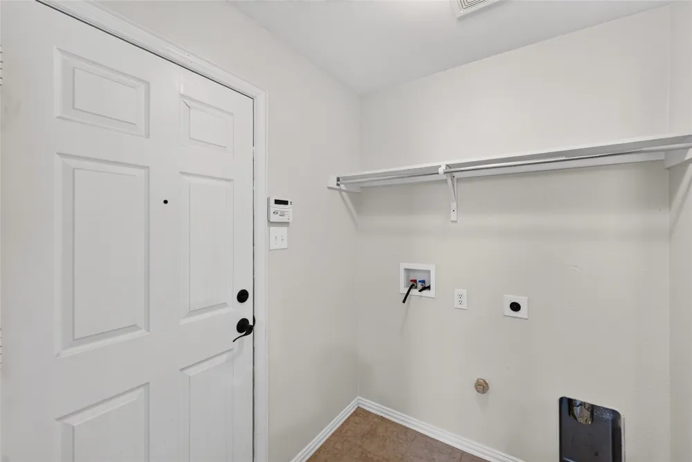 417 Hackberry Drive Fate, TX 75087