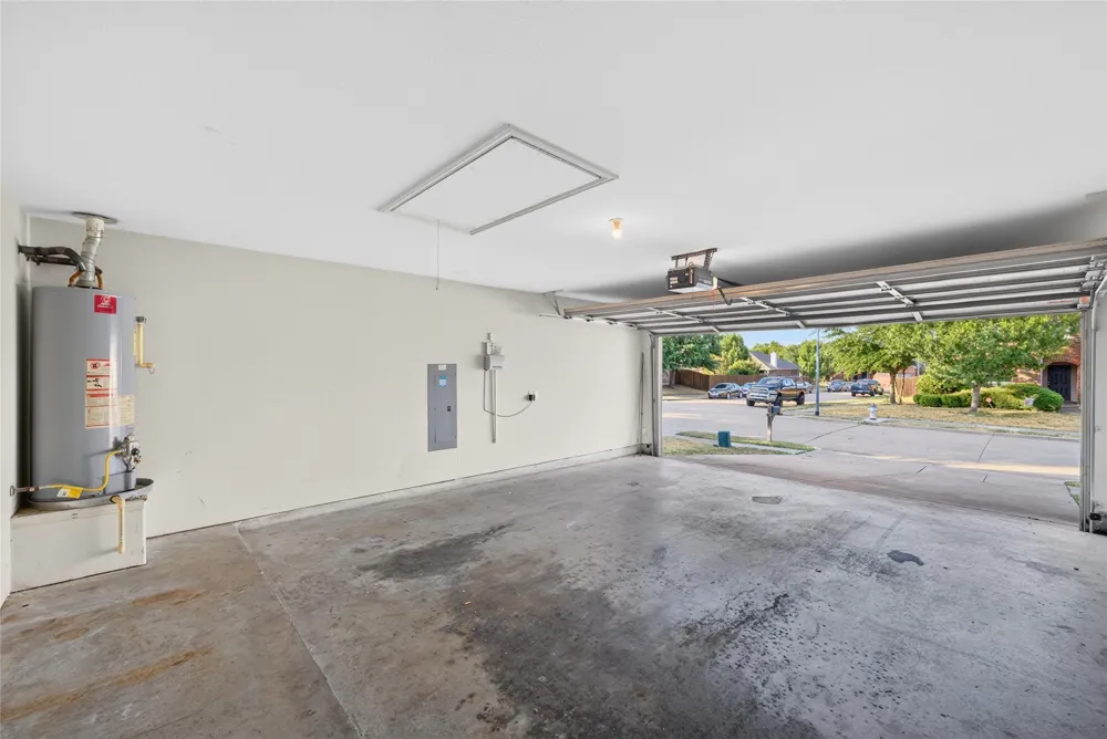 417 Hackberry Drive Fate, TX 75087
