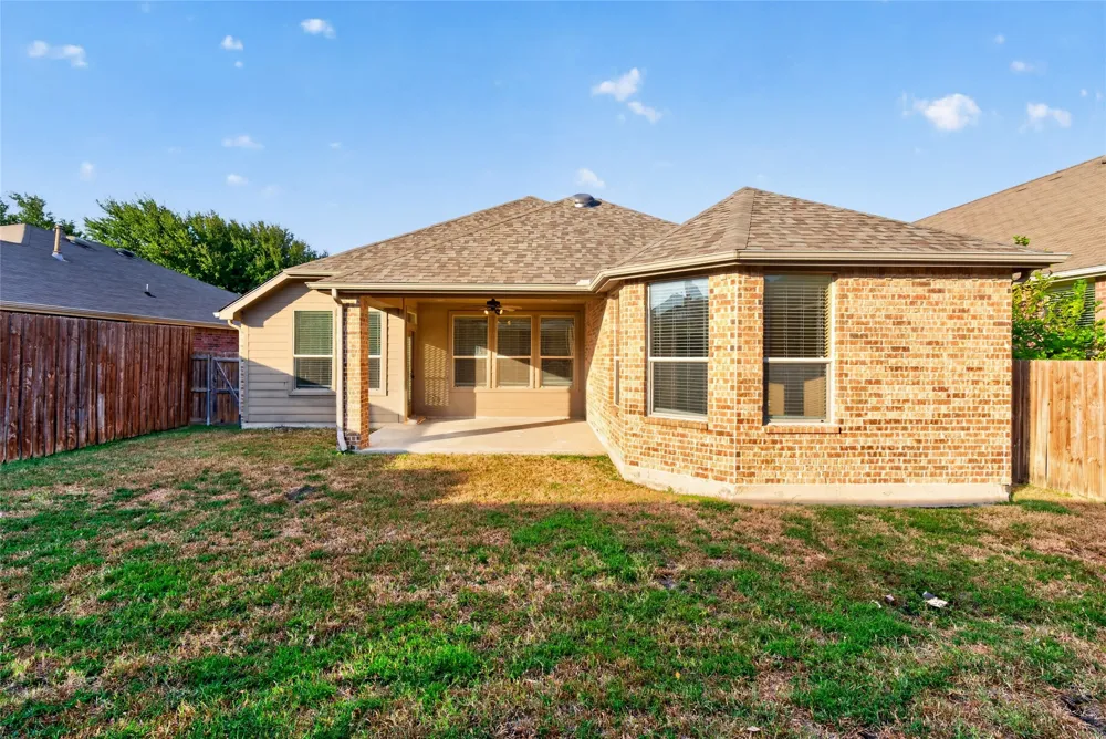 417 Hackberry Drive Fate, TX 75087