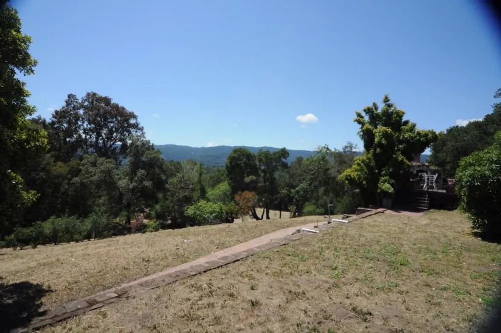 389 Moore Road Woodside, CA 94062