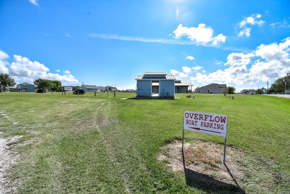 205 Buckskin Drive Palacios, TX 77465