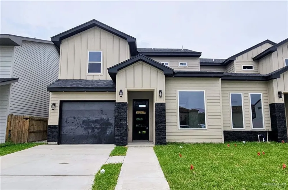 2707 Stablewood Lane