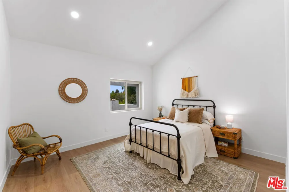 24228 Dry Canyon Cold Creek Road Calabasas, CA 91302