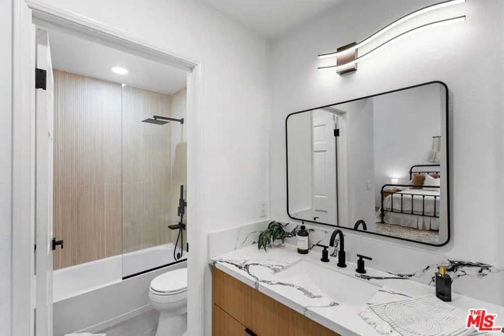 24228 Dry Canyon Cold Creek Road Calabasas, CA 91302