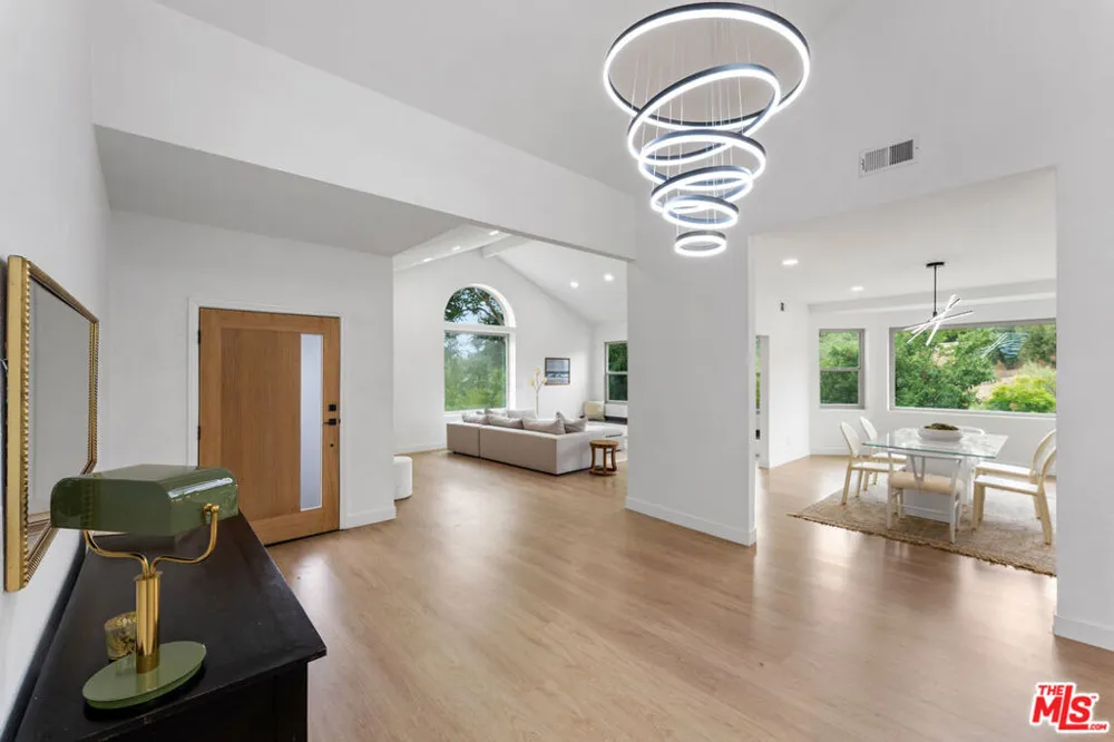 24228 Dry Canyon Cold Creek Road Calabasas, CA 91302
