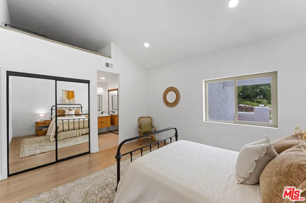 24228 Dry Canyon Cold Creek Road Calabasas, CA 91302