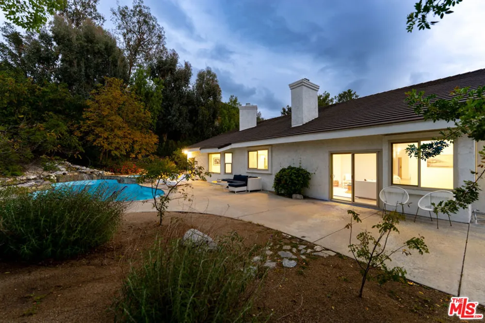 24228 Dry Canyon Cold Creek Road Calabasas, CA 91302