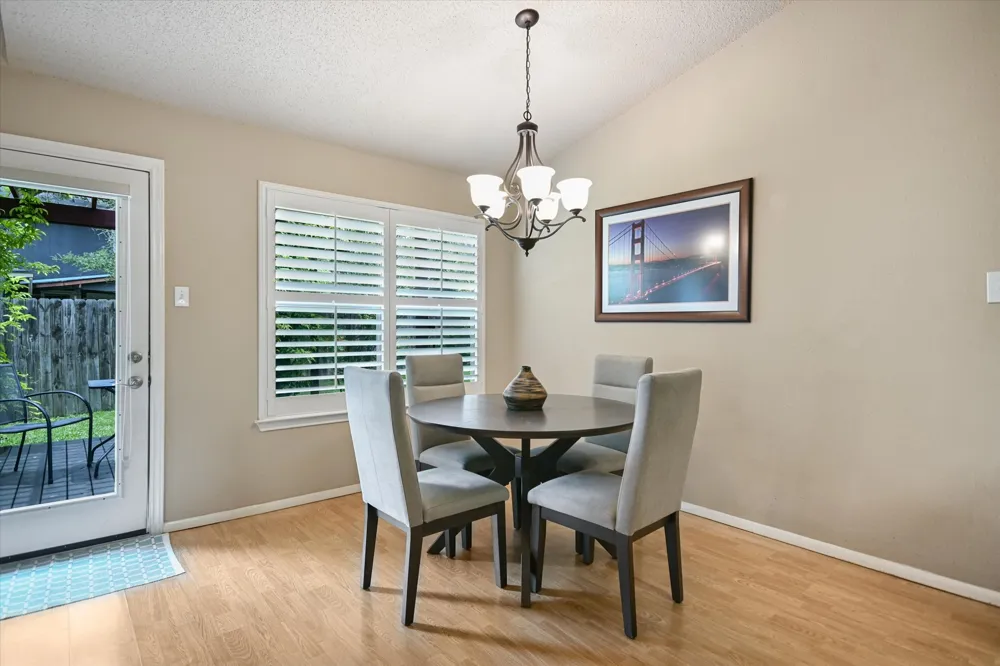 8105 Washita Drive Austin, TX 78749